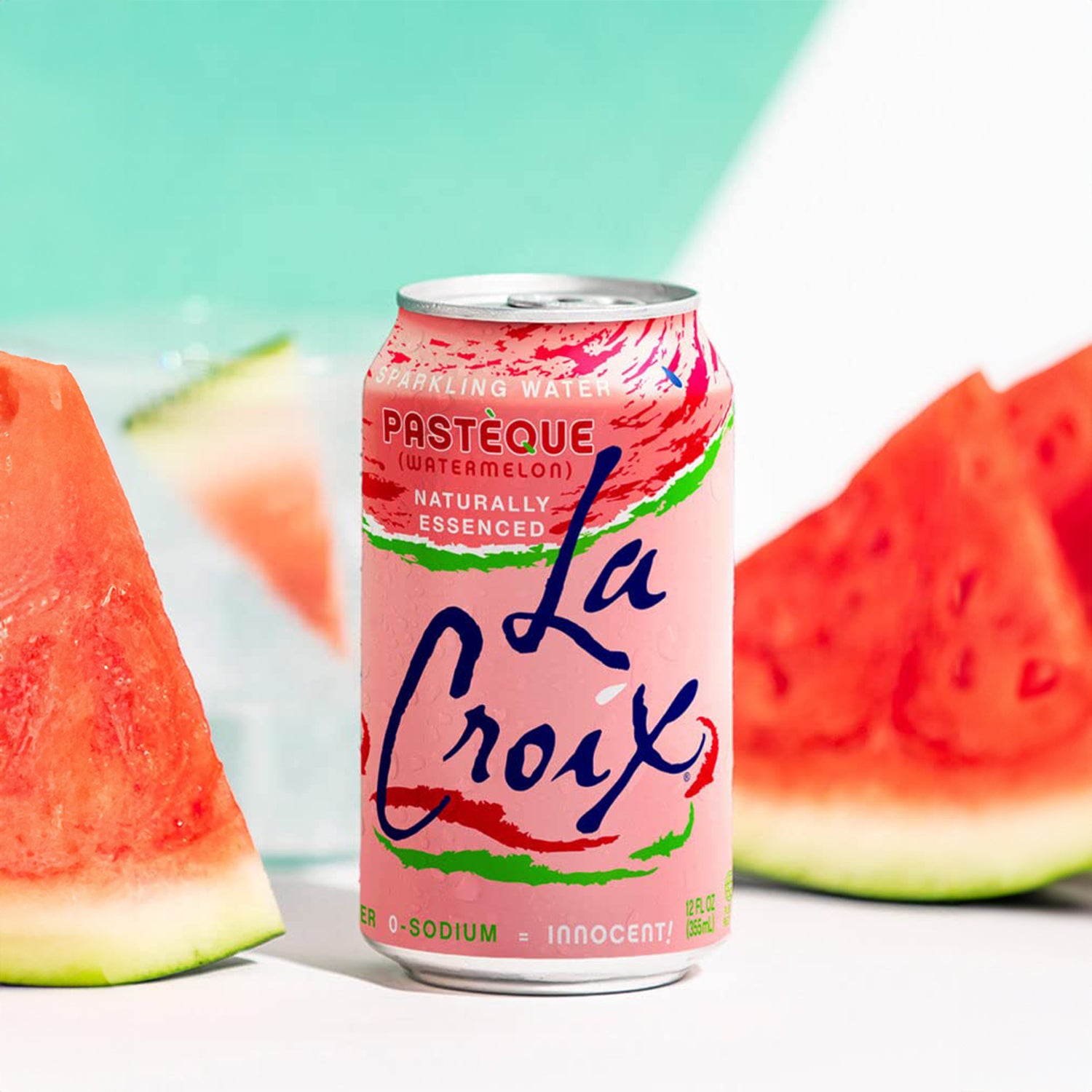 LaCroix Naturally Essenced Sparkling Water 355mL x 8